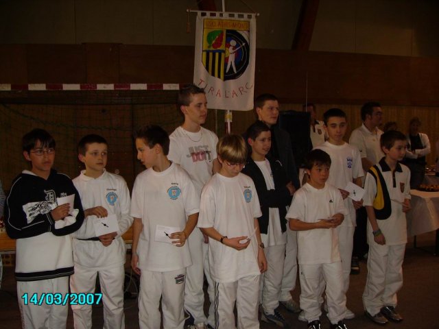 athis_12_20091009_1796486907