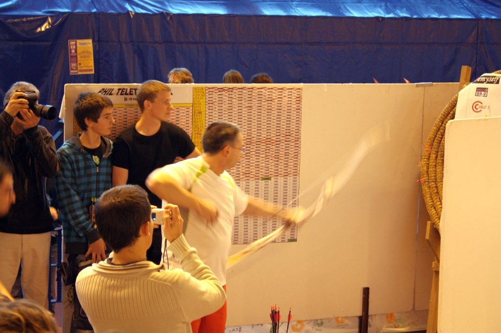 2009telethon_92_20091212_1871201674