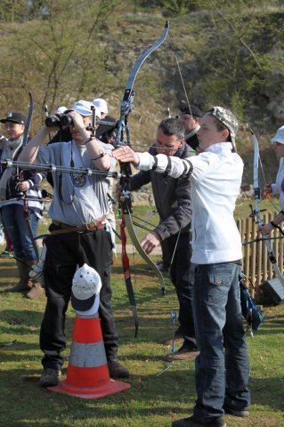 roy2010_28_20100418_1476448846