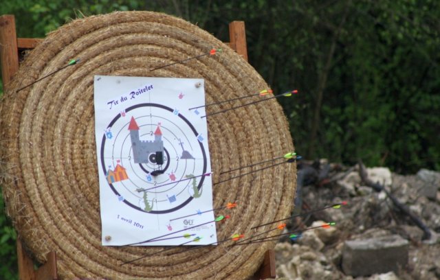 roy2011_16_20110428_1975039999