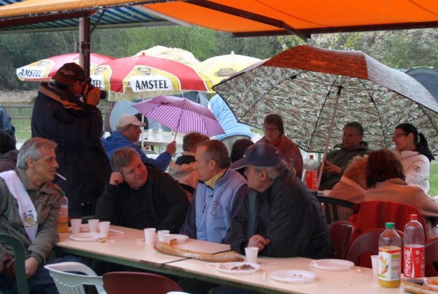 roy2011_20_20110428_1787719292