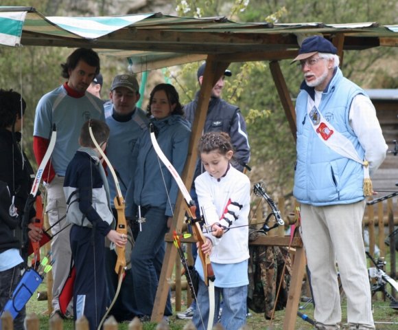 roy2011_3_20110428_1704347449