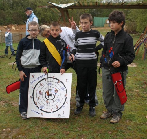 roy2011_8_20110428_1413000497