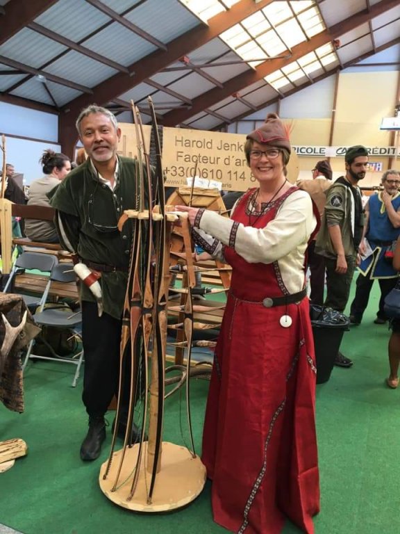 facebook_1556122547474